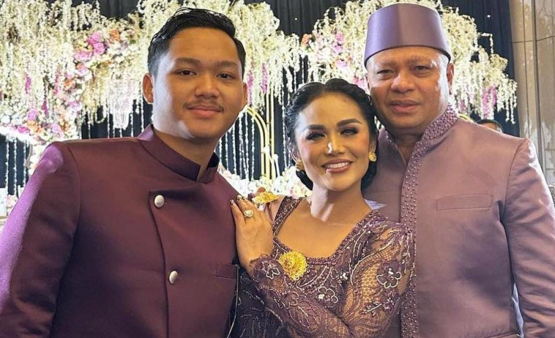 Krisdayanti Beberkan Azriel Hermansyah dan Raul Lemos Tak Akur, Benarkah?