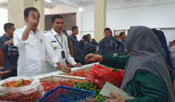 Tiba di Samarinda, Presiden Jokowi Langsung ke Pasar Merdeka