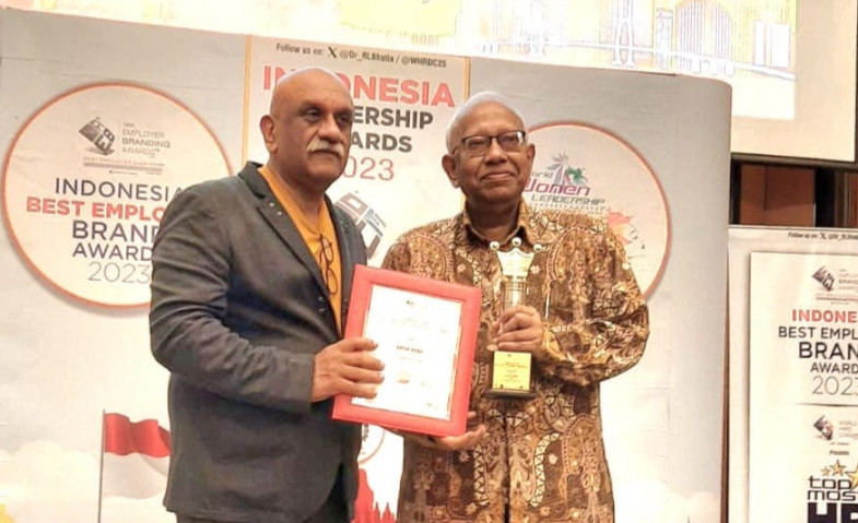 CEO KPC, Ashok Mitra Borong Penghargaan Indonesia Best Employer Brand Award 2023