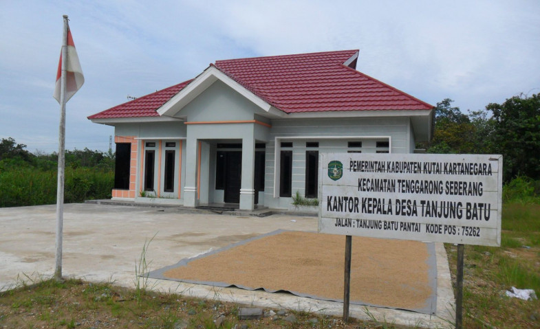 Infrastruktur Desa Tanjung Batu Terus Ditingkatkan, Mulai Dari Pengerasan Jalan Hingga Pembangunan Dermaga