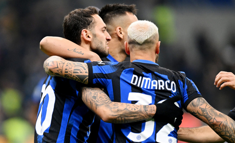 Inter Milan Unggul 2-0 Melawan Frosinone