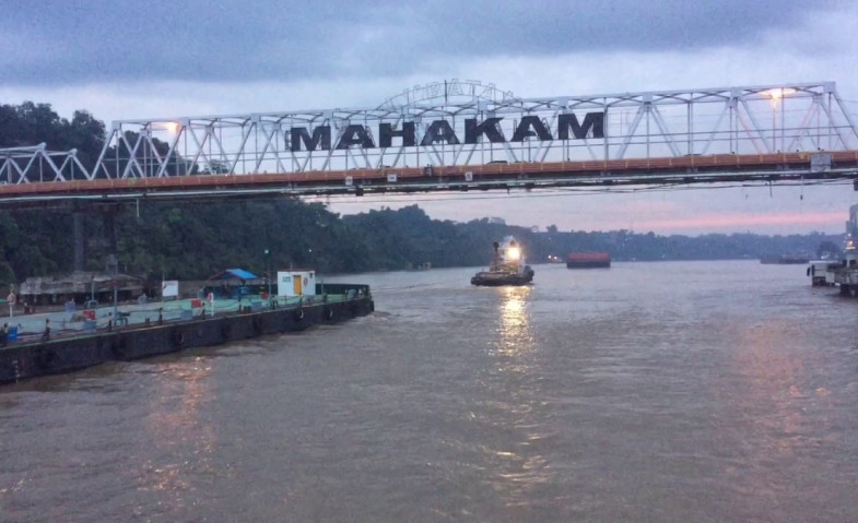 Komisi II DPRD Kaltim Minta Pemerintah Optimalkan PAD dari Sungai Mahakam