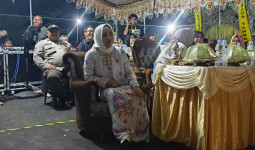 Wakil Ketua I DPRD Kutim Asti Mazar Ingin Bugis Vaganza Jadi Agenda Tahunan di Kecamatan Teluk Pandan