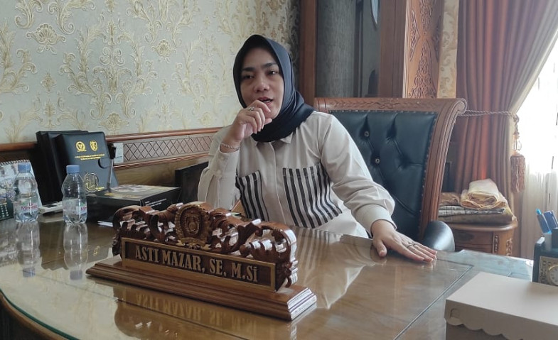 Asti Mazar Dorong Pengembangan SDM dan Pemberdayaan Usaha Mikro di Kutim