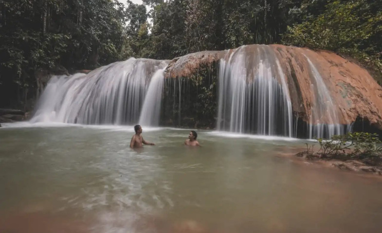 Embung Desa Tepian Indah Kutai Timur Disulap Menjadi Lokasi Wisata, Punya Air Terjun Setinggi Delapan Meter