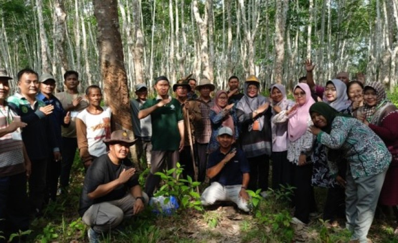 Sosialisasi Pengembangan Pertanian, Dinas Perkebunan Kutai Timur Terima Dana Insentif FCPF-CF dari Bank Dunia