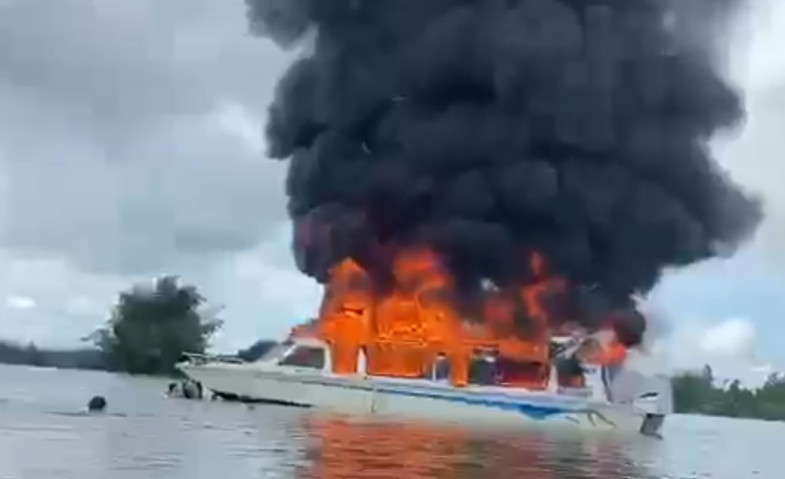 Wakil Bupati Kubar Edyanto Arkan bersama Rombongan Dipastikan Selamat saat Speedboatnya Terbakar di Perairan Kukar