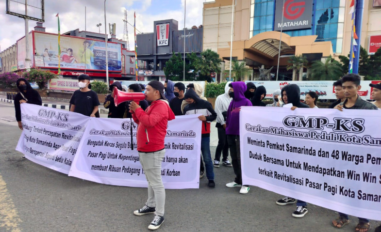 Gelar Aksi Damai di Simpang 4 Lembuswana, GMP-KS Dukung Revitalisasi Pasar Pagi