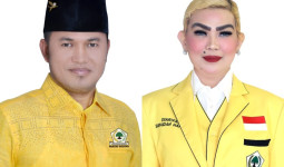Berpeluang Melenggang ke Senayan Bareng Istri, Intip 7 Potret Romantis Rudy Mas'ud dan Syarifah Suraidah