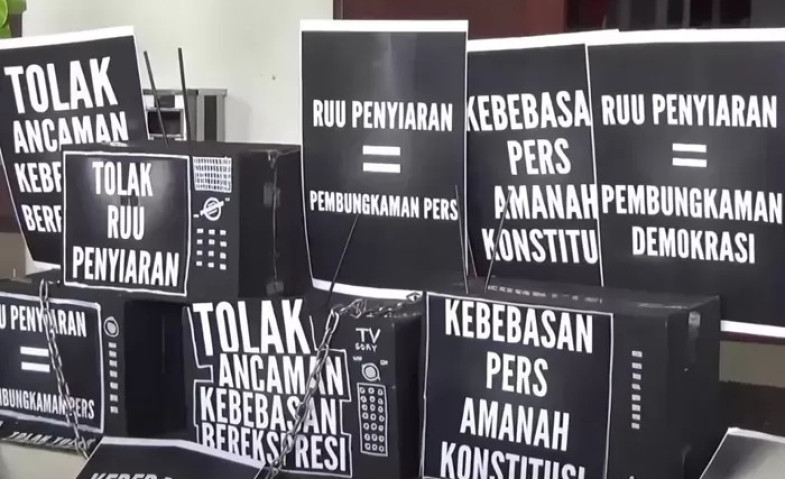 Menilik Urgensi Revisi UU Penyiaran, Pembatasan Ruang Gerak Pers atau Penyesuaian Era Digital?