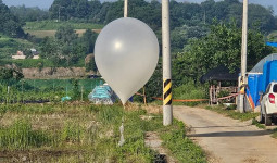 Lagi, Korea Utara Kirimkan Balon-balon Berisi Sampah ke Korea Selatan
