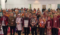 Asisten II Pemkab Kukar Hadiri Pelantikan Kepala OJK Kaltim-Kaltara: Harapan Baru Pengawasan Keuangan