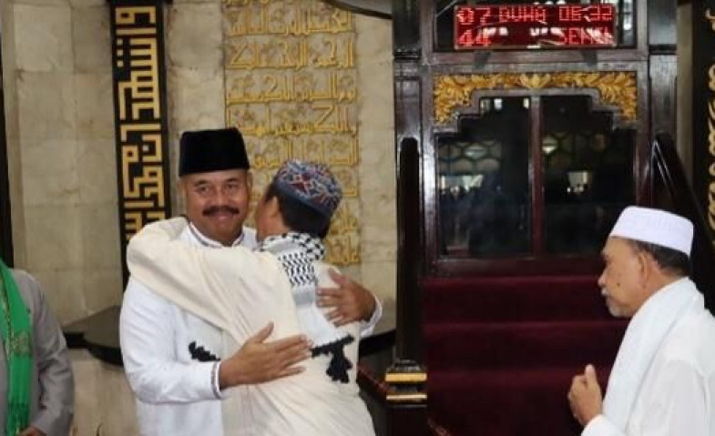 Bupati Kukar Ajak Warga Pahami Makna Persatuan Melalui Ibadah Haji di Hari Raya Idul Adha