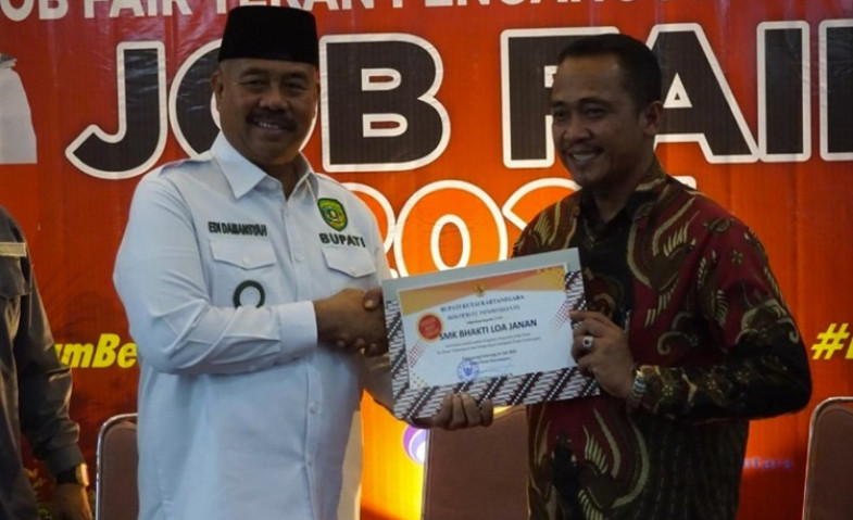 Bupati Kukar Resmikan Job Fair 2024, Fokus pada Program Kukar Siap Kerja