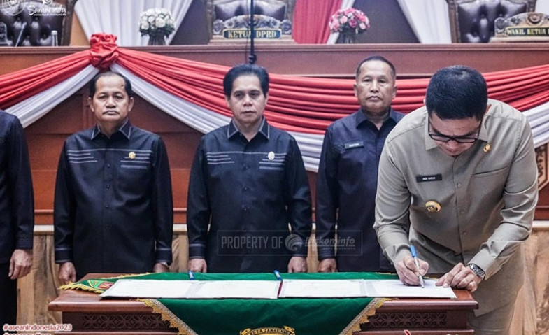 Wali Kota Andi Harun Teken KUA-PPAS APBD 2025, Nilai Anggaran Ditetapkan Rp 4,9 Triliun