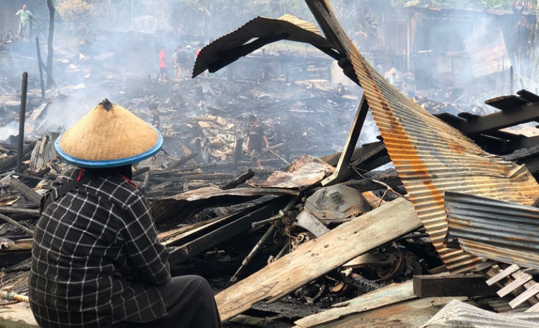 Warga Sengkotek Butuh Bantuan Pasca Kebakaran Hebat