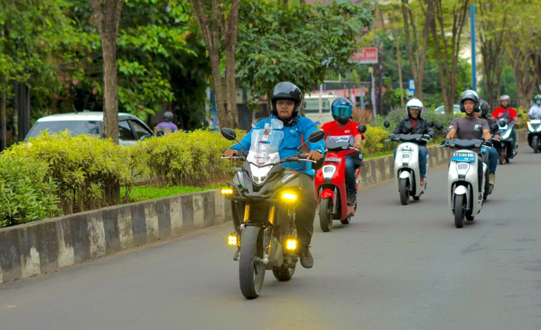 Gelar EM1 e: Future Riding, Astra Motor Kaltim 2 Bagikan Pengalaman Berkendara Ramah Lingkungan