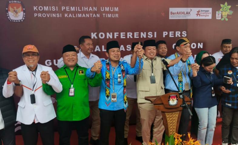 Pendukung dan Parpol Pengusung Mendampingi Rudy-Seno Daftar Pilgub di KPU Kaltim