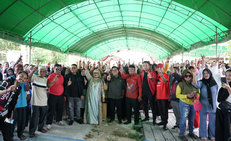 Kampanye Edi-Rendi di Muara Badak, Rendi Solihin Pastikan Subsidi Pendidikan di Kukar Berlanjut ke Periode Kedua