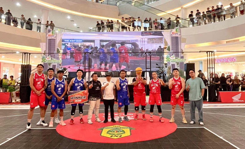 Honda BeAT Celebrity Match Warnai Dukungan Astra Motor Kaltim 2 dalam 3x3 Piala Gubernur Kaltim 2024