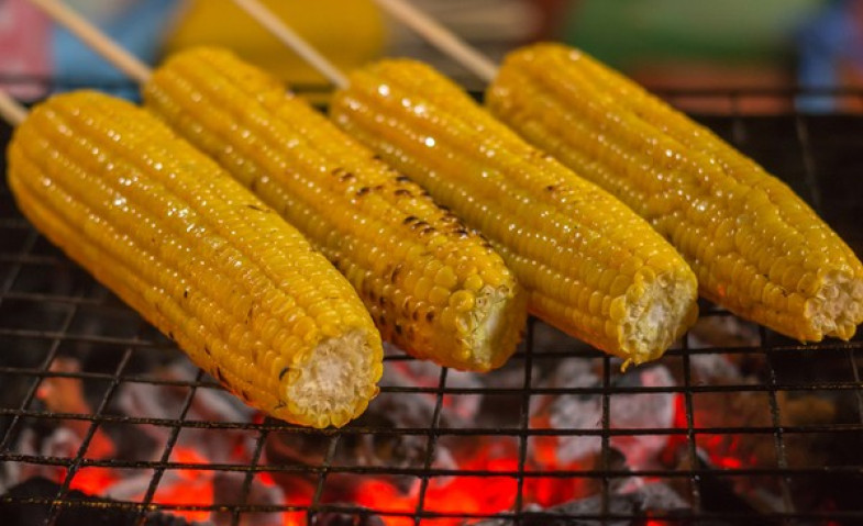 8 Resep Bumbu Olesan Jagung Bakar Malam Tahun Baru, Praktis dan Lezat