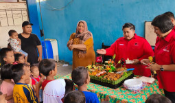 Rayakan HUT ke-52 PDI Perjuangan, Ananda Emira Moeis Berbagi Kebahagiaan Bersama Anak-anak Panti Asuhan