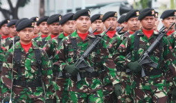 Aktivis Khawatir RUU TNI Kembalikan Dwifungsi ABRI, Akun Resmi TNI: Mereka Bela Kepentingan Asing!