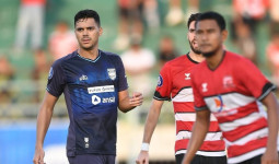Borneo FC Menang Dramatis di Kandang Madura United Hanya dengan 10 Pemain