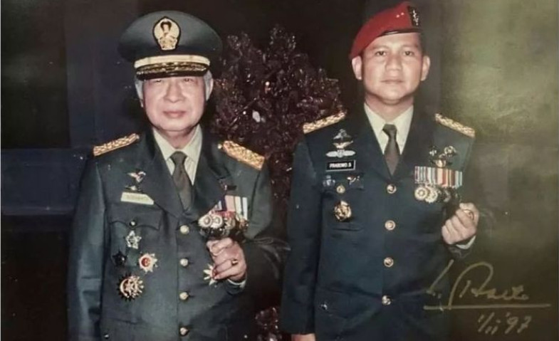 Diduga Ada Intervensi Prabowo dalam Usulan Soeharto Jadi Pahlawan Nasional, Kemensos Bilang Begini