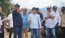 Ekti Imanuel Pimpin Kunjungan Anggota DPRD Kaltim ke Mahakam Ulu