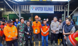 Evakuasi Korban Longsor di Samarinda Dilanjutkan Besok Pagi