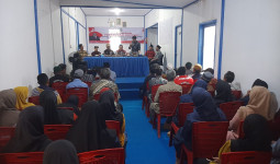 Guntur Tekankan Pentingnya Pendidikan Pancasila dan Wawasan Kebangsaan dalam Sosper ke-5 di Desa Senoni