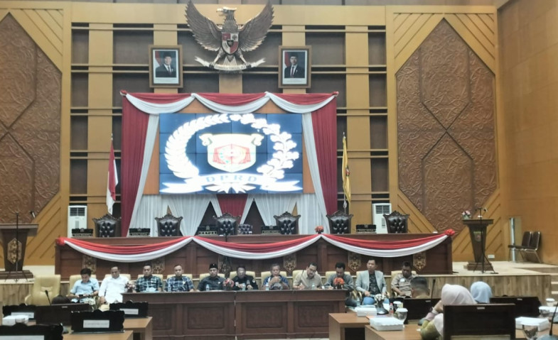 Pedagang Pasar Subuh Mengadu ke DPRD Samarinda