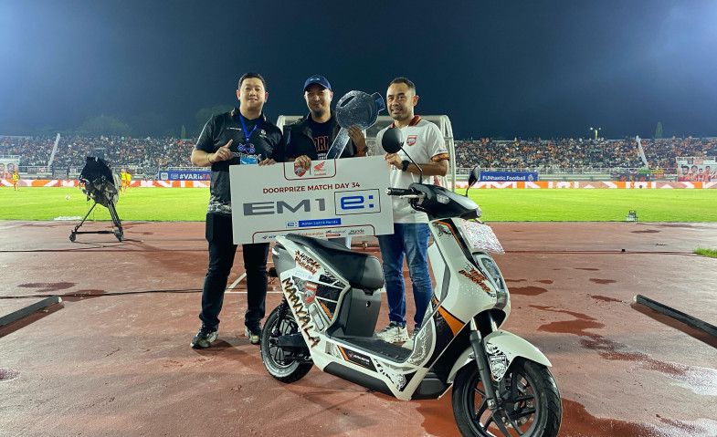 Satu Hati Bersama Borneo FC Lewat EM1 e: Borneo FC Edition