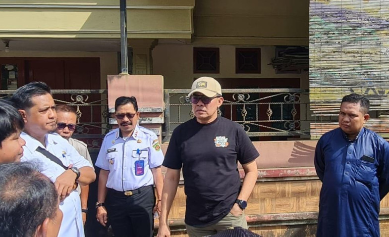 Andi Harun Tinjau Jalan Damai, Siapkan Solusi Komprehensif Atasi Banjir