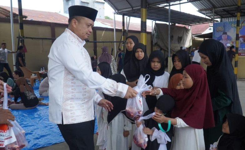 Berbagi Makna Iduladha, Polresta Samarinda Sembilih 64 Hewan Kurban