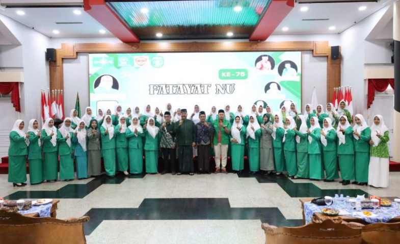 Bupati Edi Damansyah Apresiasi Peran Fatayat NU dalam Pembangunan Kukar pada Harlah ke-75