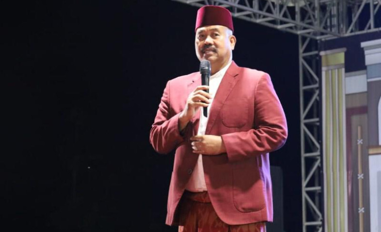 Bupati Edi Damansyah Hadiri Wisuda Santri Ponpes Nurul Islam dan Tegaskan Dukungan Pendidikan di Kukar
