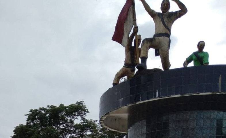 Camat Sangasanga Dorong Revitalisasi Gedung Juang dan Kawasan Bersejarah