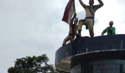 Camat Sangasanga Dorong Revitalisasi Gedung Juang dan Kawasan Bersejarah
