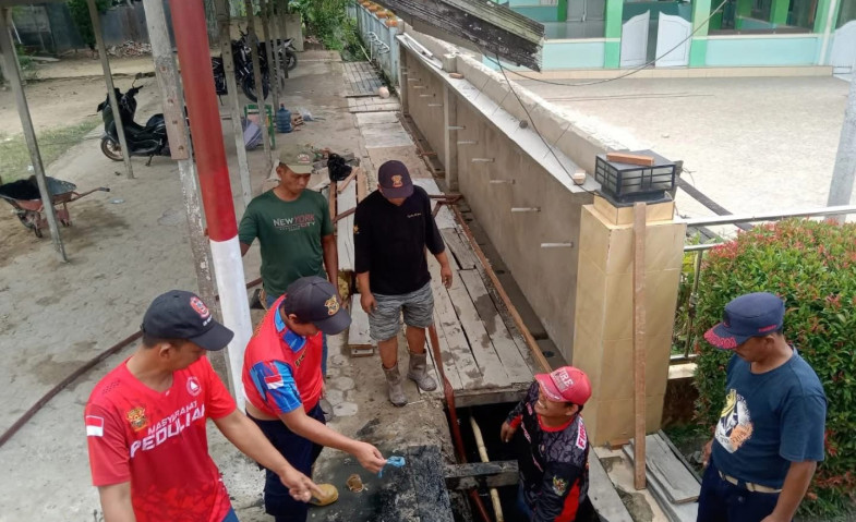 Camat Sangasanga Prioritaskan Infrastruktur Jalan dan Drainase untuk Atasi Banjir