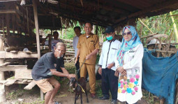 Desa Loa Raya Bangun Ekonomi Warga Lewat Bantuan Ternak dan Fasilitas Sosial