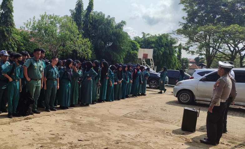 Dishub Samarinda Sosialisasi Larangan Siswa Bawa Motor di SMA 4 Samarinda