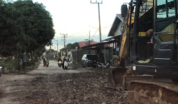 Kondisi Jalan Rusak Parah di Sebulu Modern, Warga dan Pemdes Harapkan Respons Cepat Pemkab