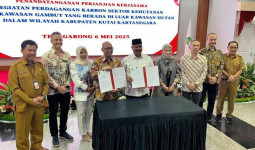 Kukar Tandatangani Kerja Sama Perdagangan Karbon dengan PT Tirta Carbon Indonesia untuk Pelestarian Gambut