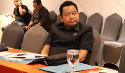 La Ode Nasir Soroti Krisis BBM di Balikpapan, Usulkan Masuknya Pesaing Pertamina
