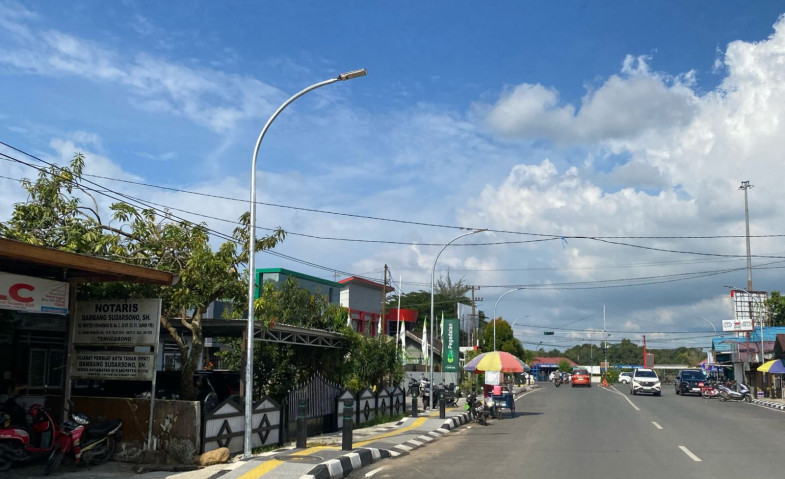 Lurah Melayu Soroti Kinerja Lampu PJU Surya yang Tidak Maksimal di Jalan Imam Bonjol