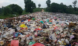 Minim TPS Permanen, Camat Tenggarong Seberang Usulkan Solusi Sementara Atasi Sampah