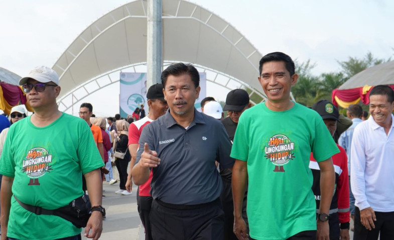Peringati Hari Lingkungan Hidup, Bupati Kukar Ajak Semua Elemen Tingkatkan Pengelolaan Sampah Plastik