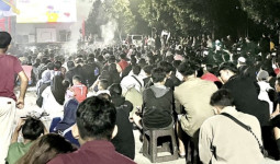 Ratusan Warga Ikut Nobar Timnas Indonesia vs Jepang di Sekretariat DPC PDIP Samarinda